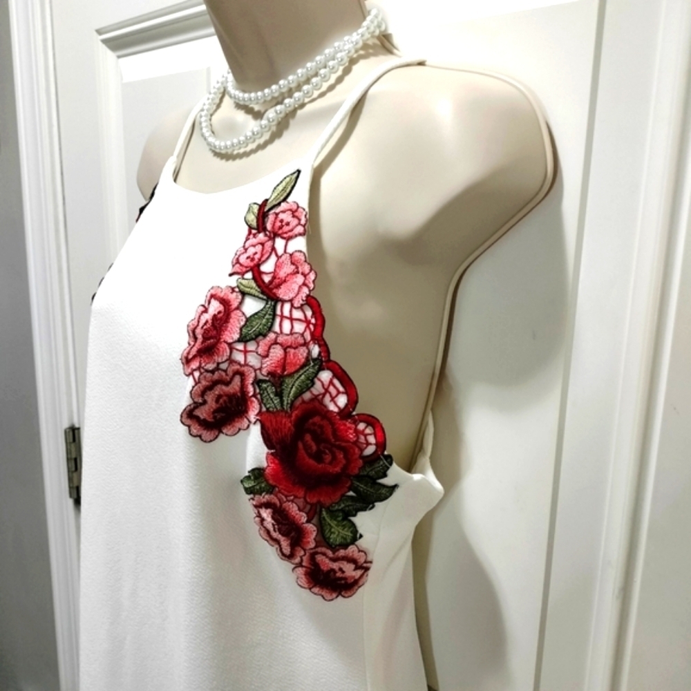 Bisou Bisou Woman's Size 14 Cottagecore Embroidery Boho White Dress - Picture 6 of 9